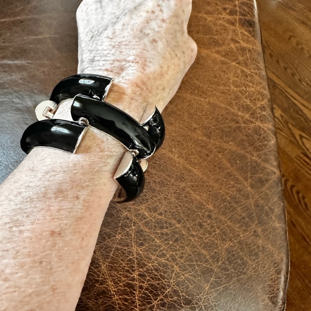 White House black market metal Bracelet